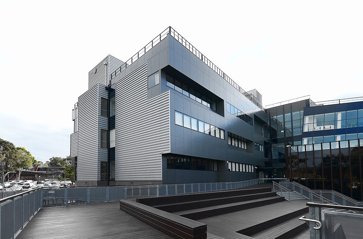 Deakin University Waurn Ponds Stage 2 and Stage 3 Recladding Kane