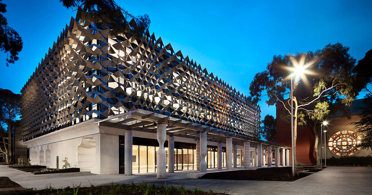 Monash University Chancellery Kane Constructions